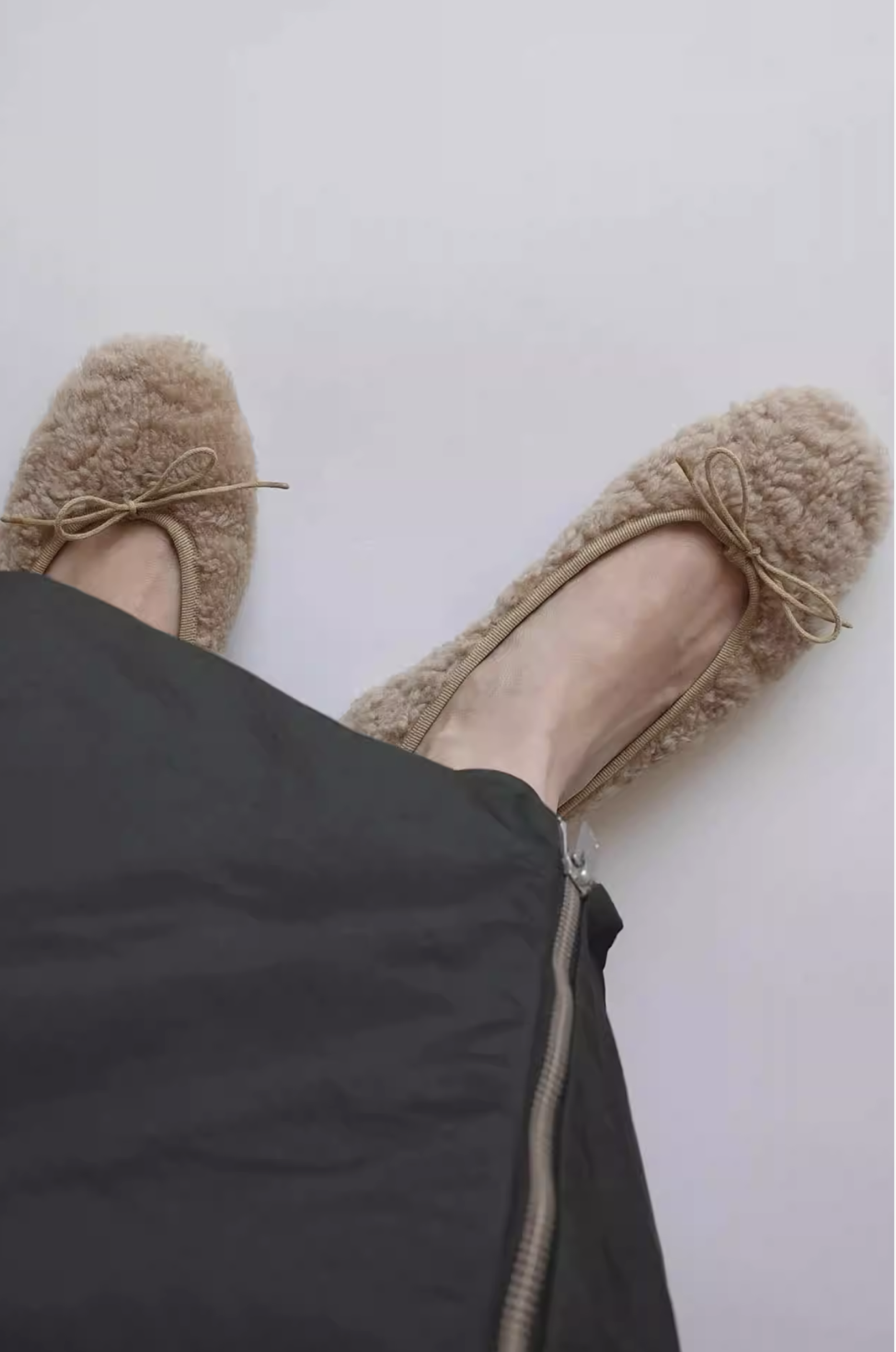 Craftsman Made Natural Goat Fur Ballet Shoes(Coffee)