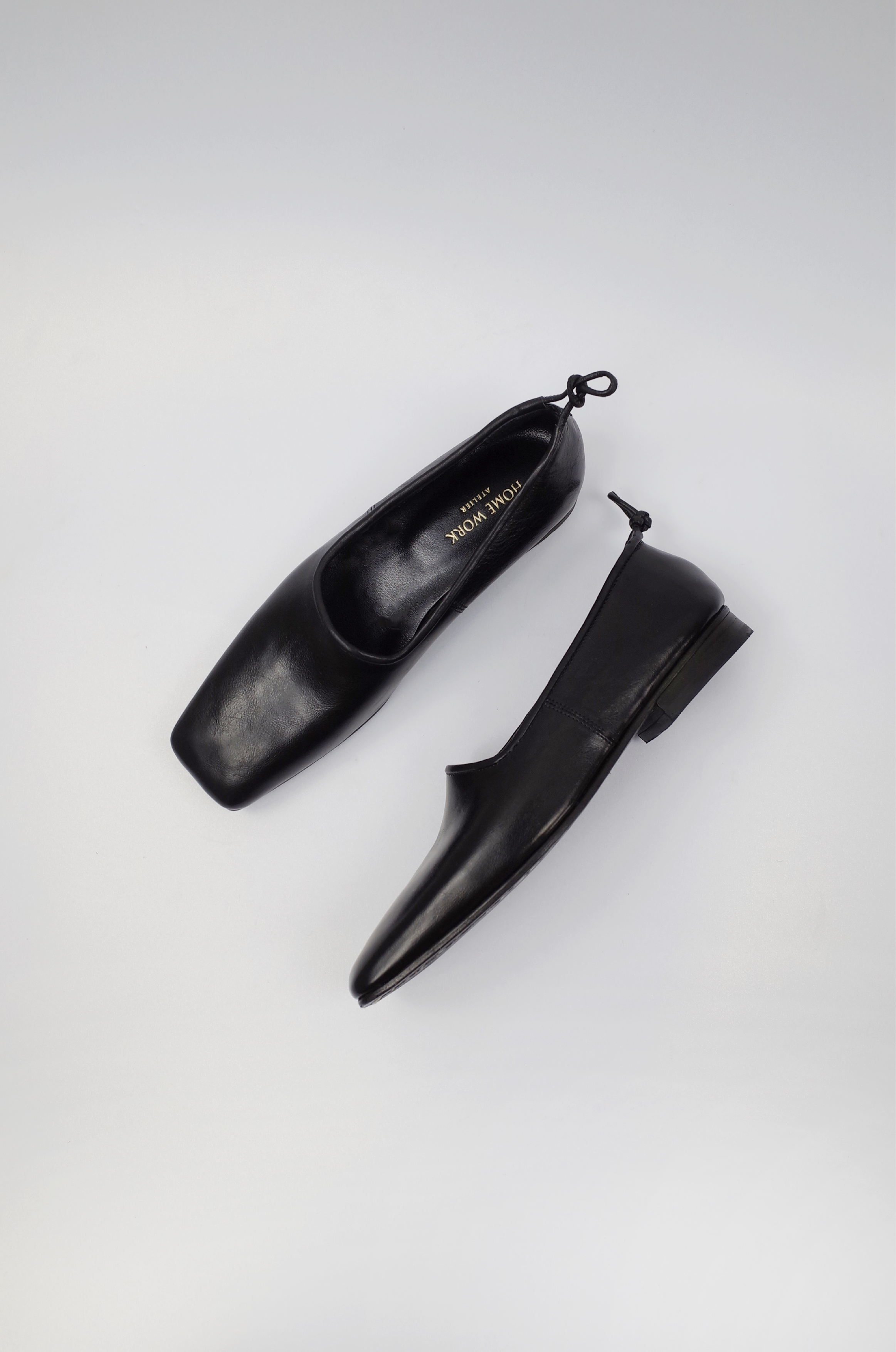 ・ Reserved items ・ Craftsman Made Leather 100% Ribbon Flats (Black)