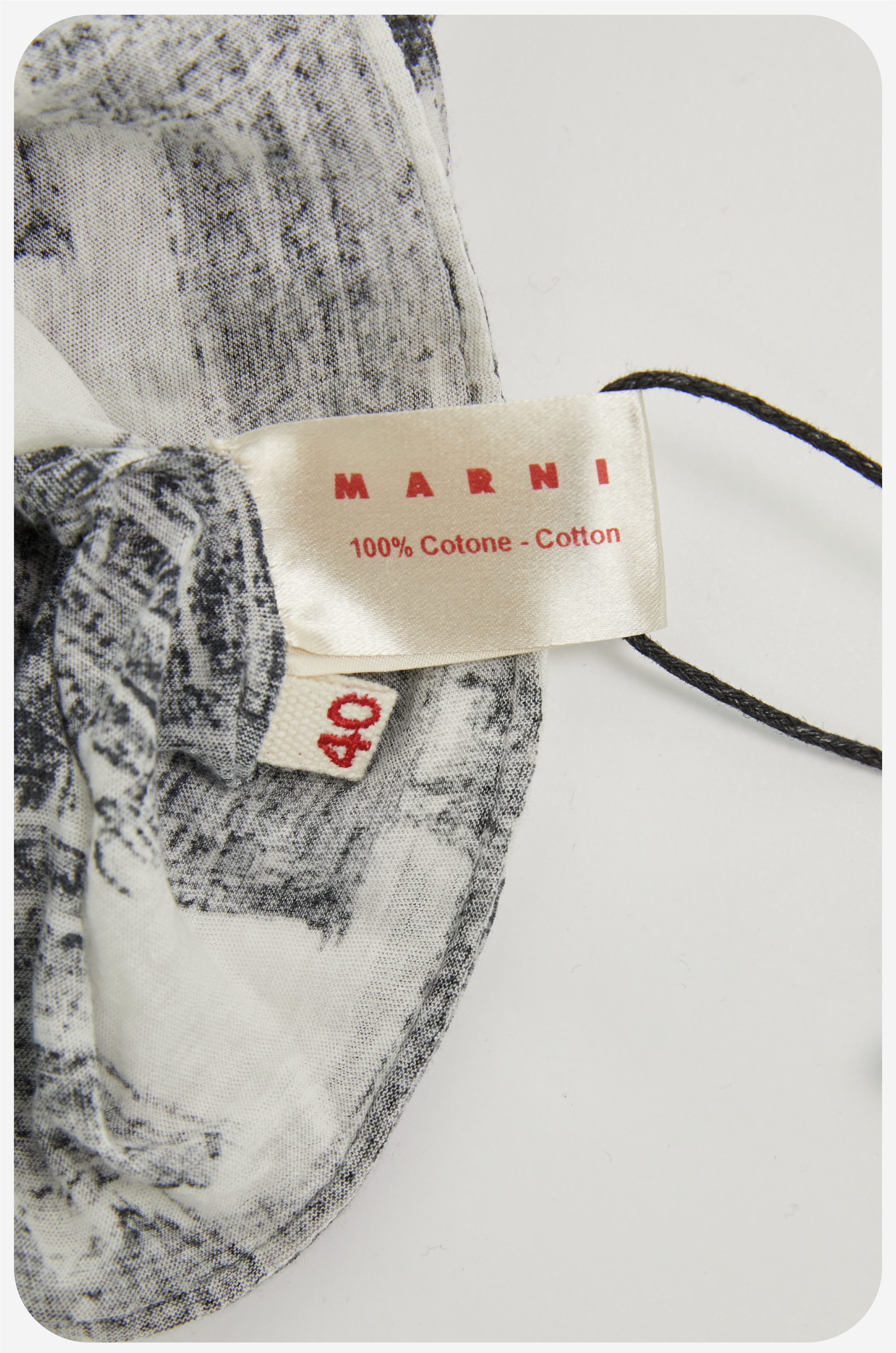 Archives Room: MARNI Tshirt