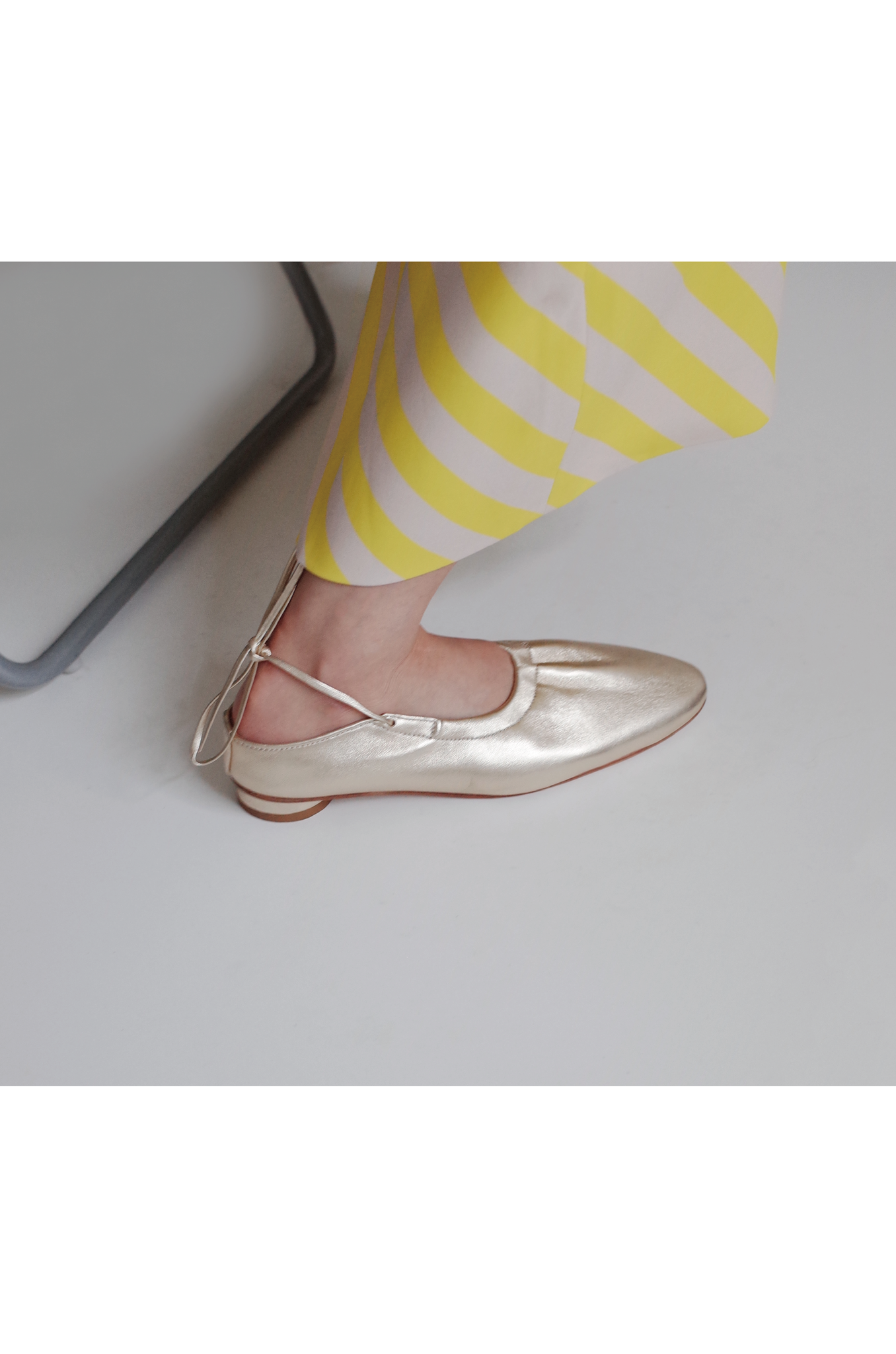 【在庫ある限り：サイズ38残り1点,50%OFF】Craftsman Made Leather100% Ballet Shoes (Gold Leaf)