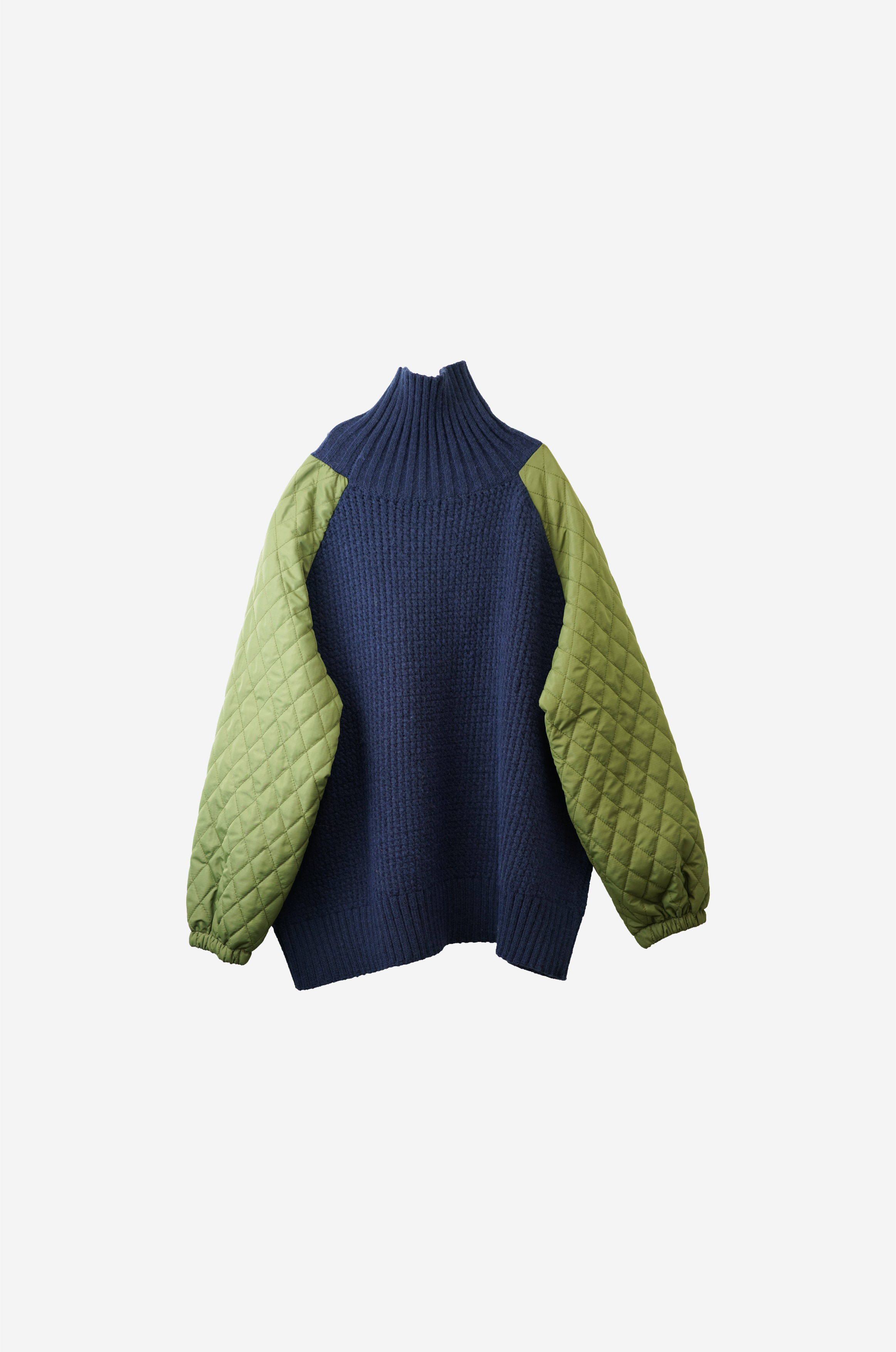 Quilted High-neck Knit