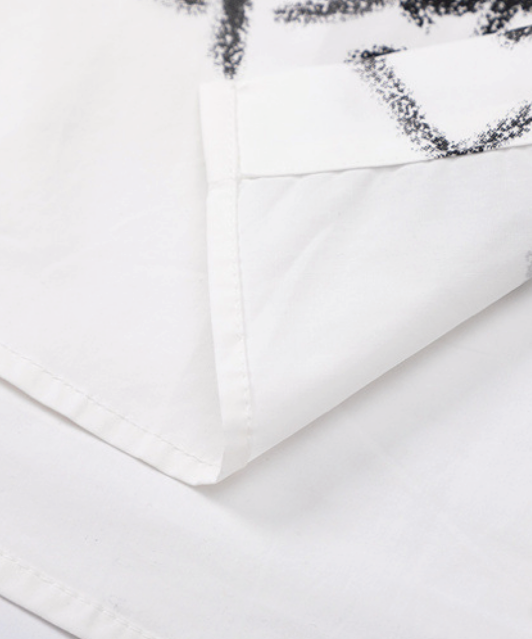 Letter Graffiti Long Sleeve Shirt