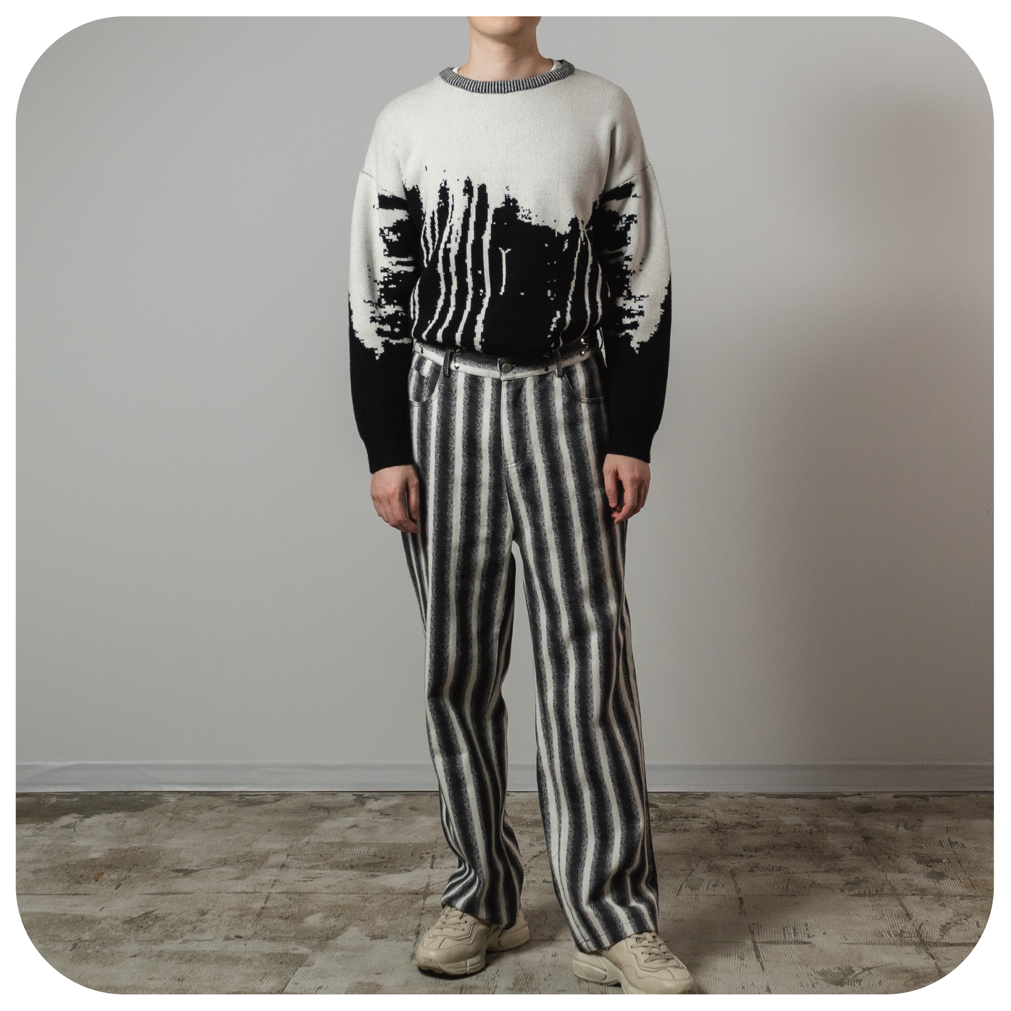 Patterned Pullover Sweater