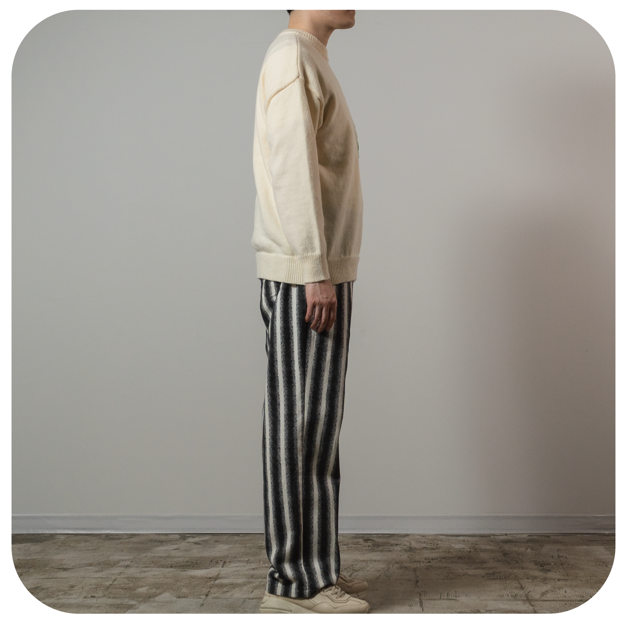 Pocket Point Jersey Sweater