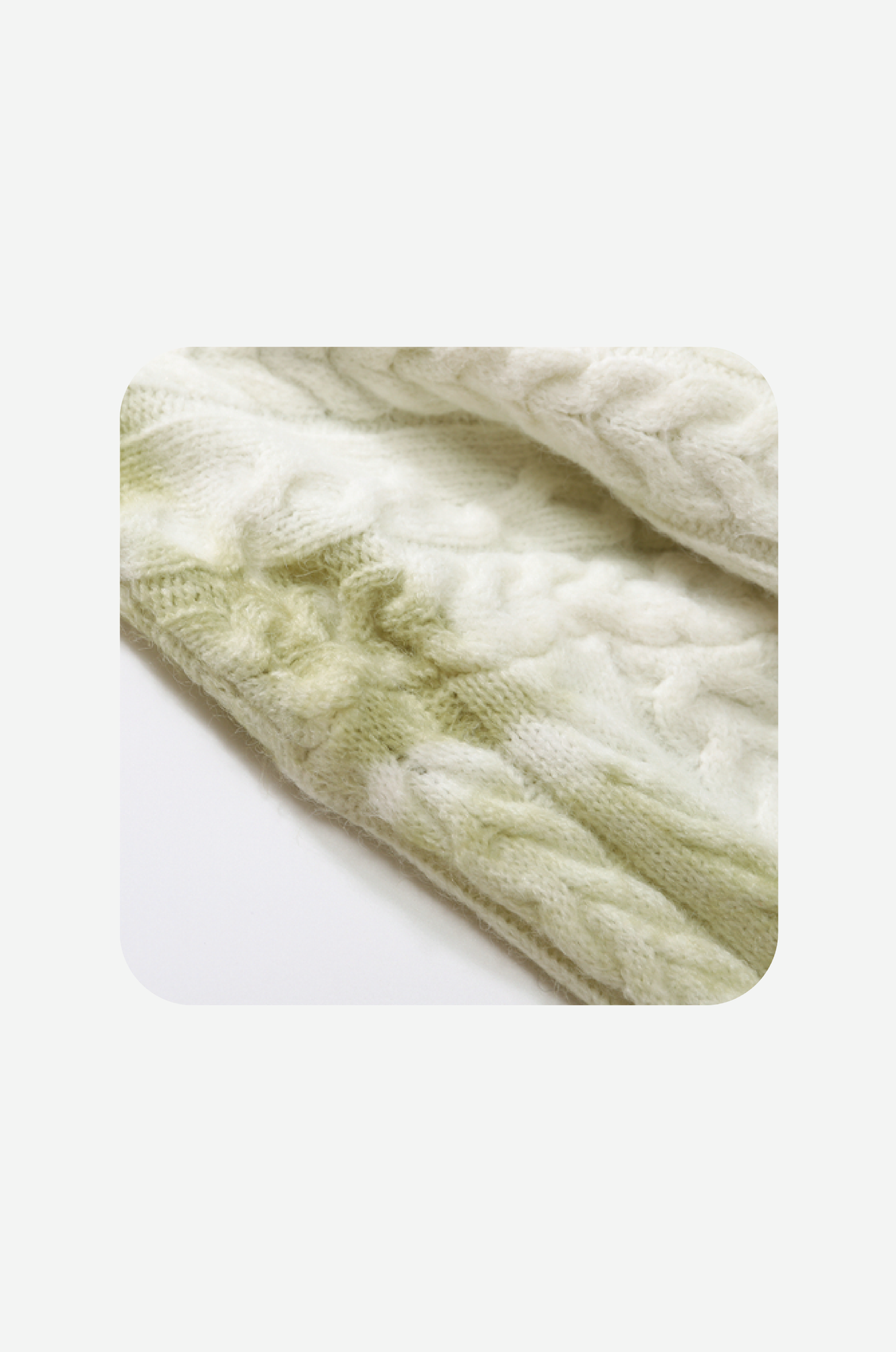 Gradient Dyeing Round Collar Knit