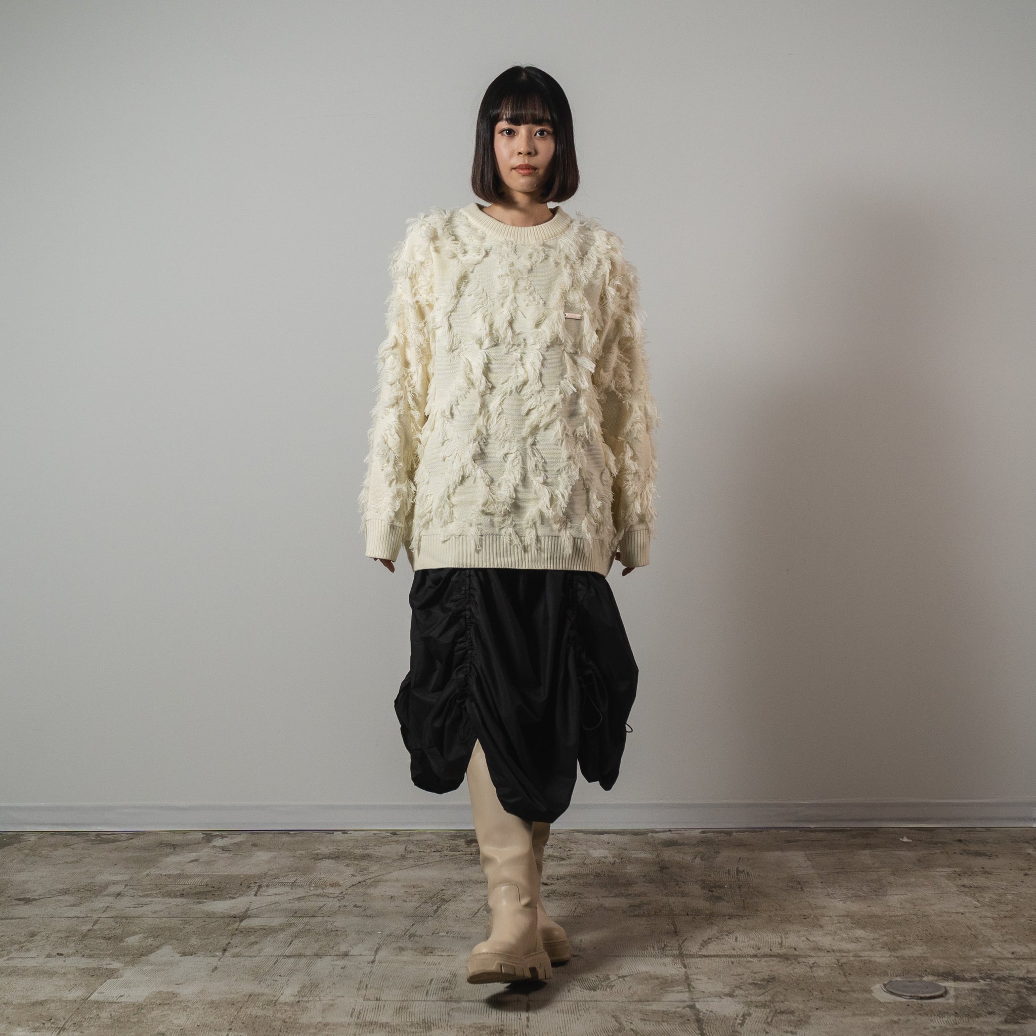 Relaxed Tassel Design Sweater