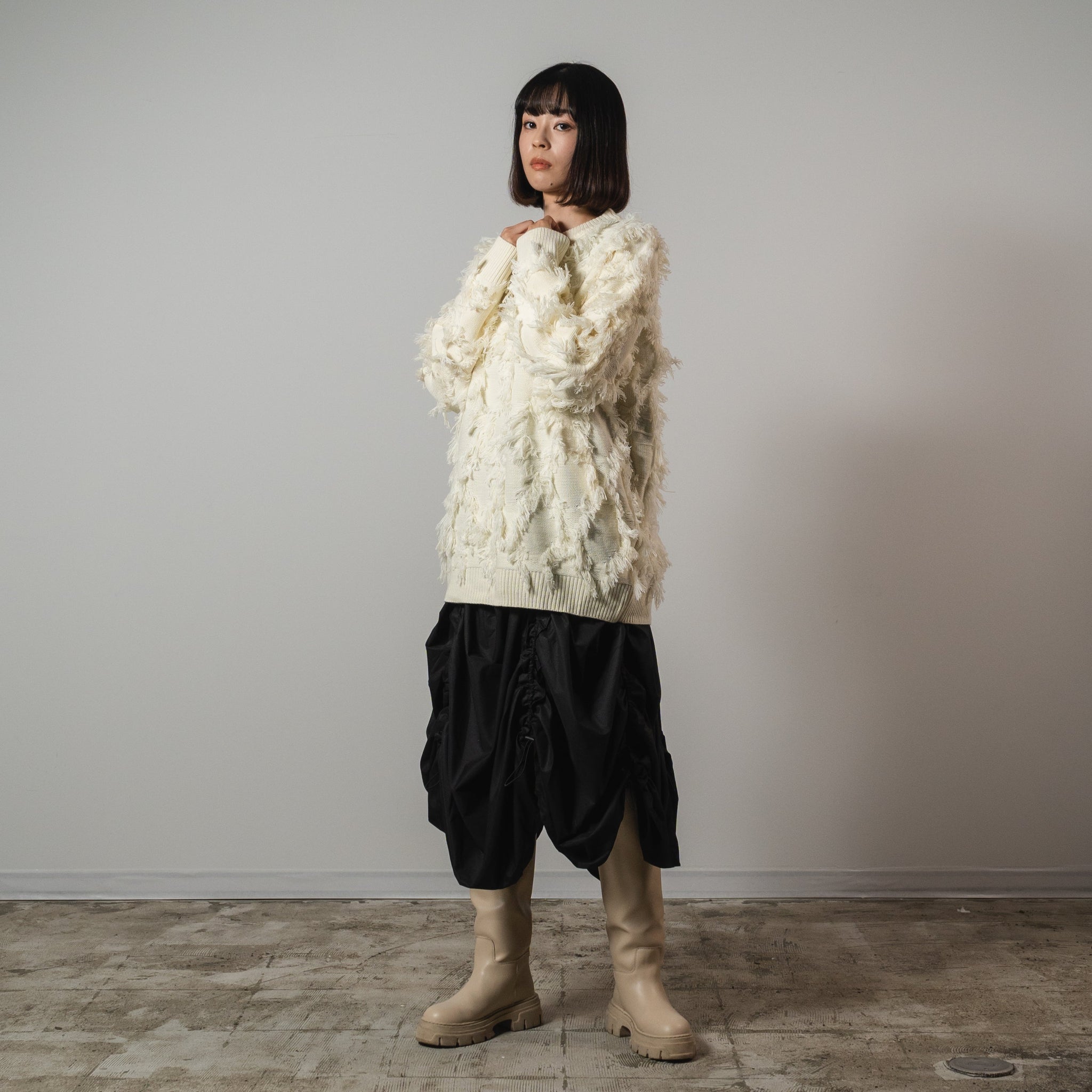 Relaxed Tassel Design Sweater