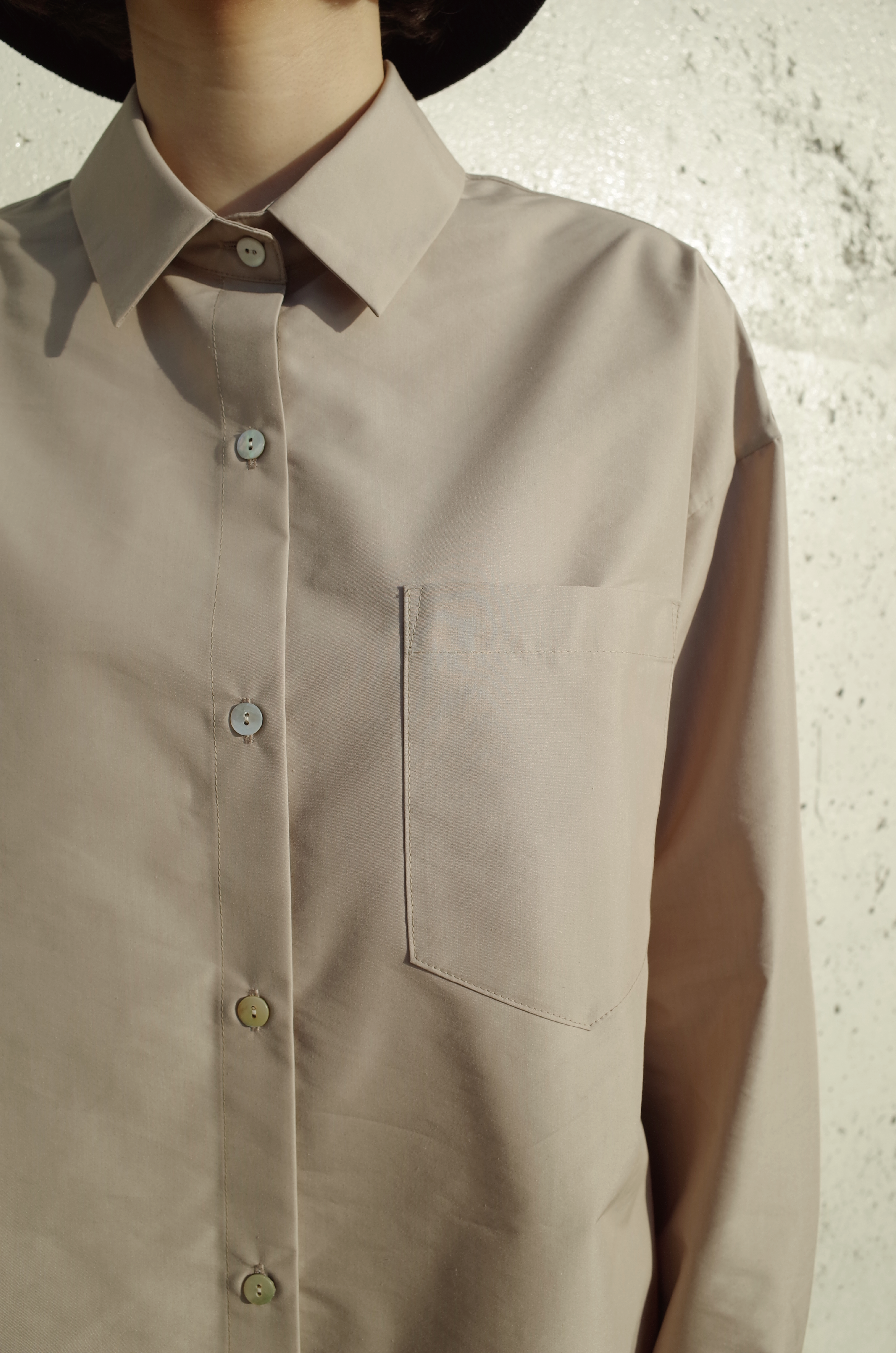 Shell Button Elegant Shirt