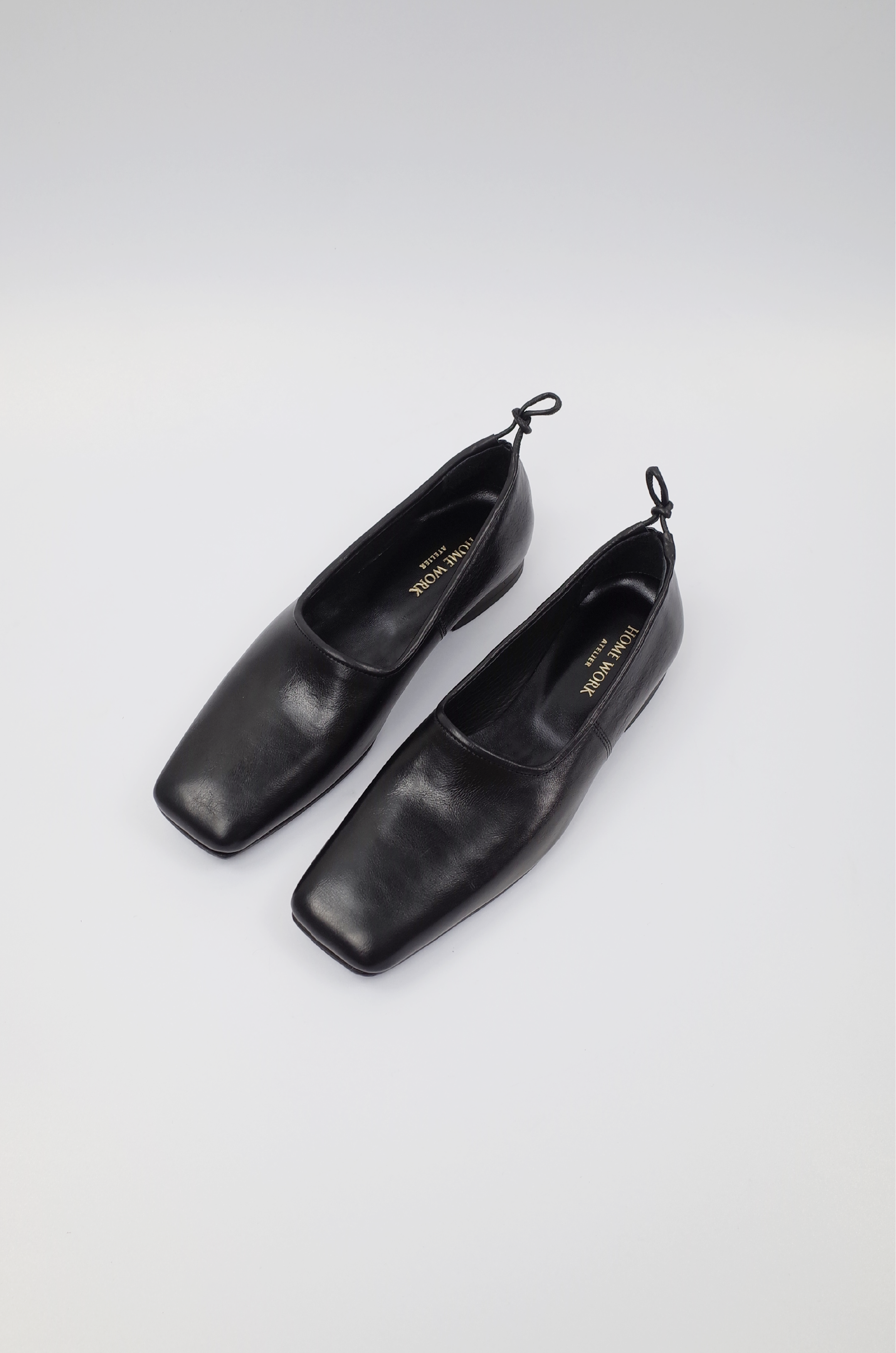 ・ Reserved items ・ Craftsman Made Leather 100% Ribbon Flats (Black)