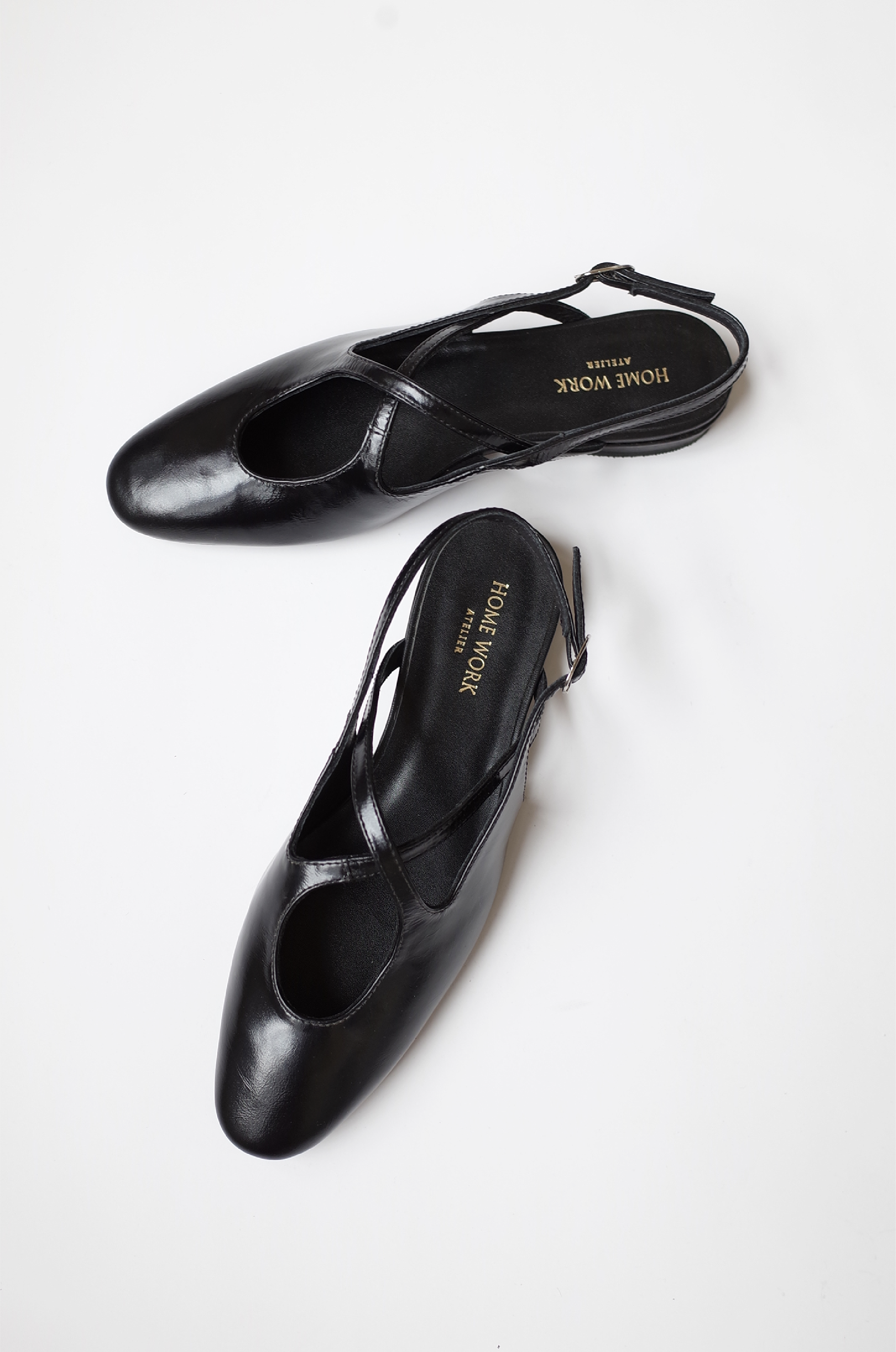 ・ Reserved items ・ Craftsman Made Leather 100% Ribbon Flats (Black)