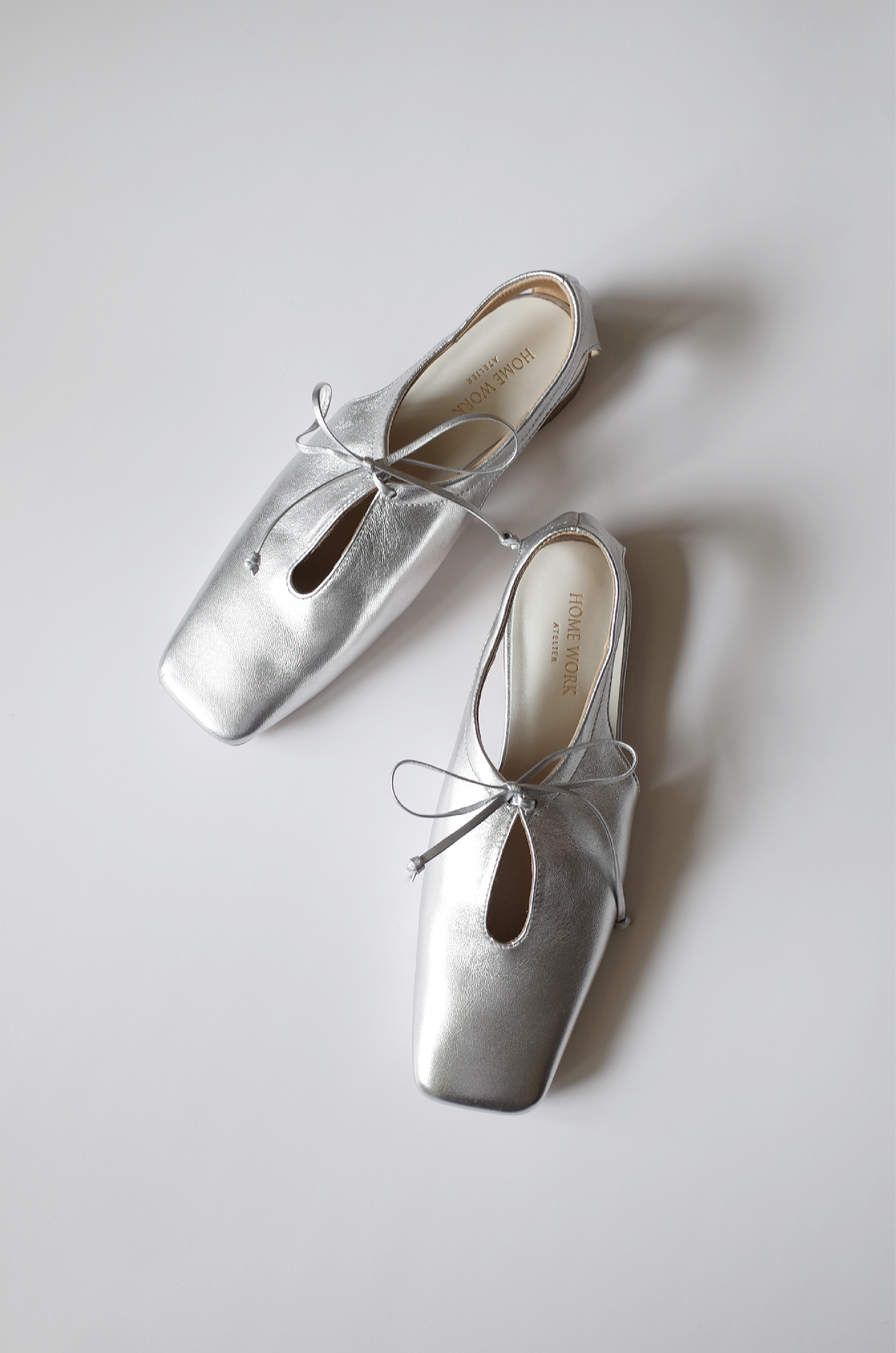 ・ Reserved items ・ Craftsman Made Leather 100% Design Heel Pumps