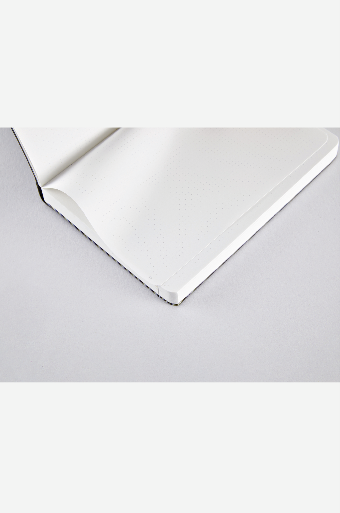 NOTE BOOK：CANDY S BLACK