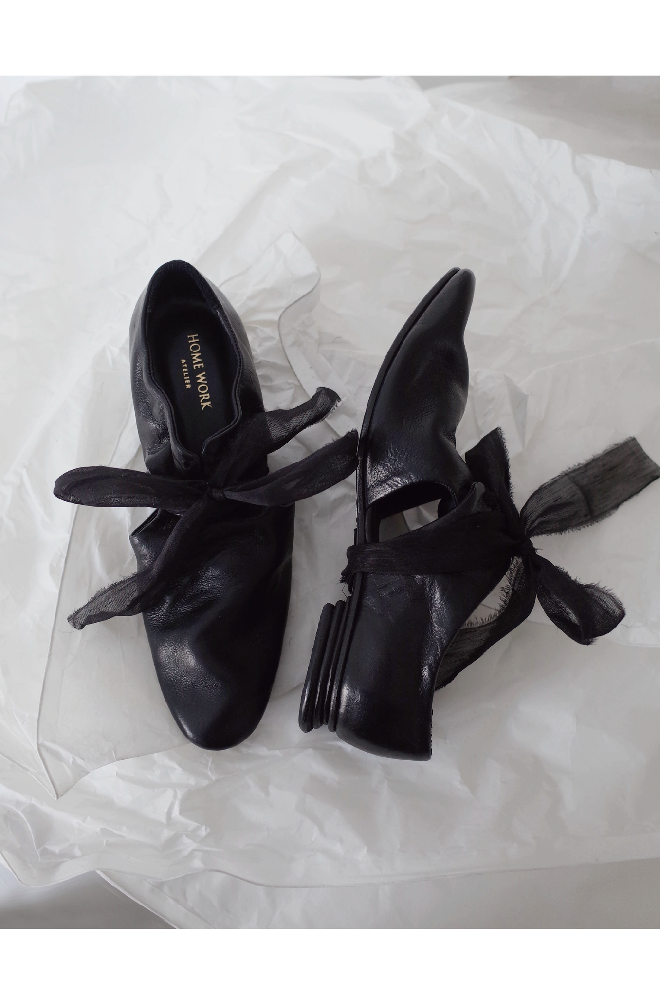 【在庫ある限り：サイズ36残り1点,50%OFF】Craftsman Made Leather100% Ribbon Flats (Black)